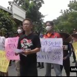 Foto : Warga Gelar Aksi Demonstrasi TPA Tambakboyo