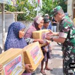 Foto : Satgas TMMD ke-124 Kodim 0812 Lamongan bersama warga membangun infrastruktur jalan di Desa Kebalankulon