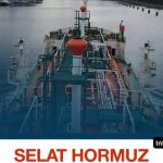 Selat Hormuz yang menunjukkan lokasi strategis jalur pelayaran minyak dunia antara Teluk Persia dan Laut Arab