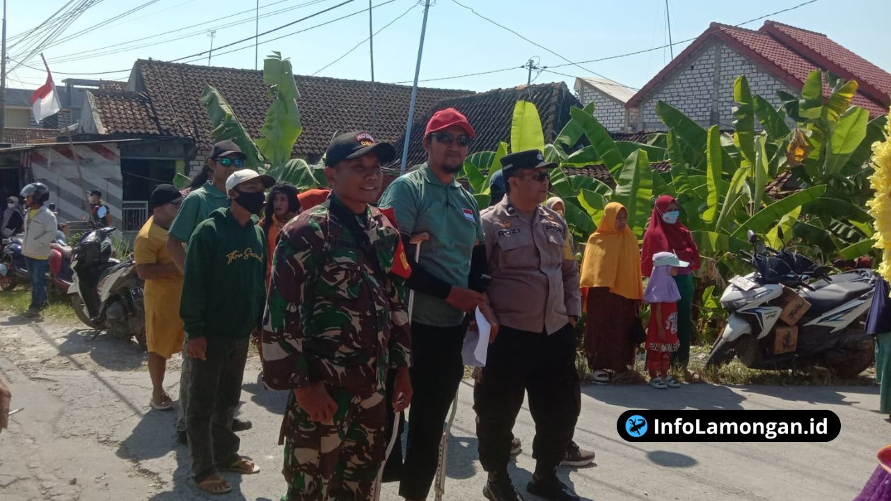 Foto : Polsek Babat dan Warga Sukseskan Pengamanan Karnaval HUT RI ke-80 di Desa Gendongkulon