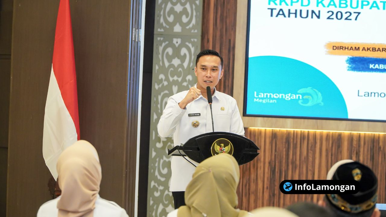 Foto : Wakil Bupati Lamongan Dirham Akbar Aksara membuka Forum Konsultasi Publik RKPD 2027 di Aula Gadjah Mada.