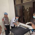 Foto : Mendadak! Polres Madiun Gelar Test Urine Bagi PJU dan Kapolsek