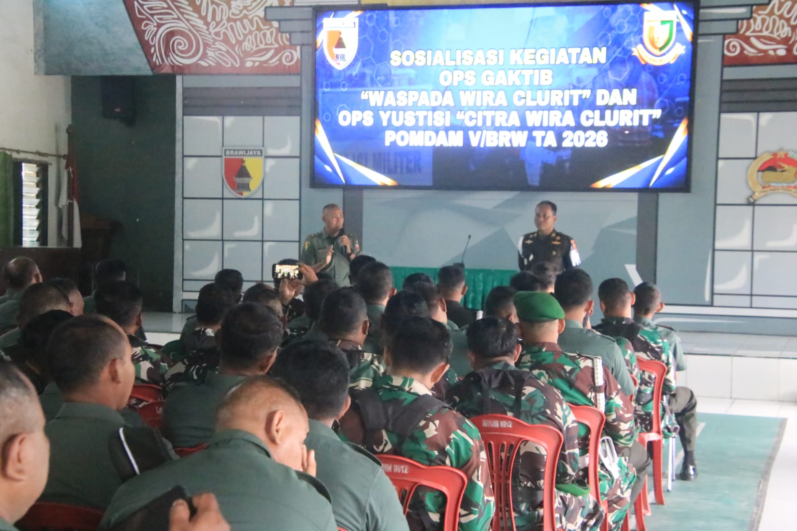 Foto : Sosialisai prajurit yang dipimpin Dandim