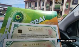 Foto : Dokumen Akta perceraian Lamongan