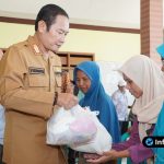 Foto : Dokumentasi 54 Ton Beras dan 9.700 Paket Sembako Disalurkan untuk Warga Terdampak Banjir di Lamongan