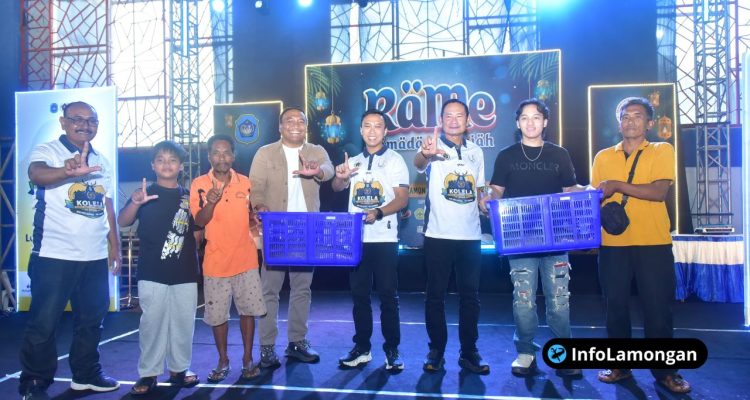 Foto Dokumentasi Pemenang Kontes Lele Lamongan Foto : Dokumentasi Pemenang Kontes Lele Lamongan