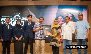 Foto Dokumentasi Skripsi Film Dokumenter Panggung Wandu Mahasiswa Unesa